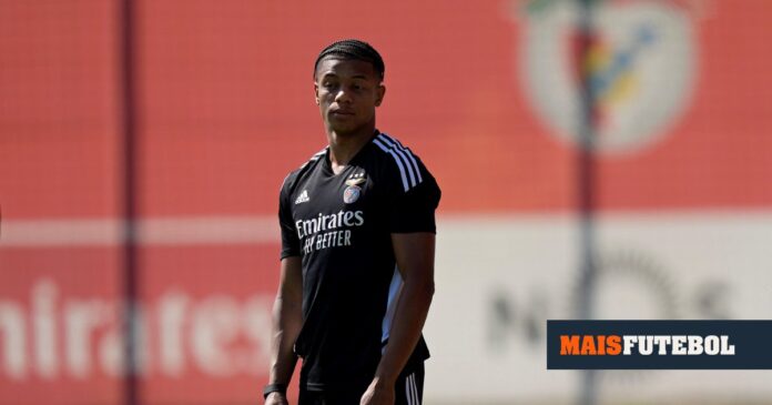 Benfica: David Neres falha Supertaça