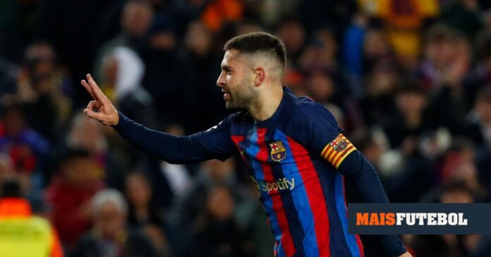 Dono do Inter Miami confirma contratação de Jordi Alba