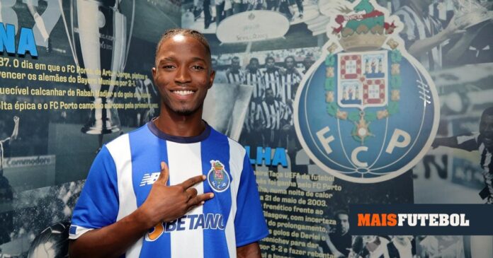 OFICIAL: FC Porto contrata Braíma Sambú para a equipa B