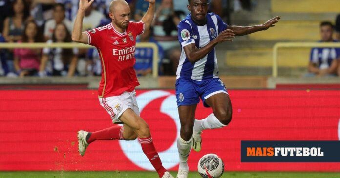 Benfica: Aursnes convocado para a seleção da Noruega