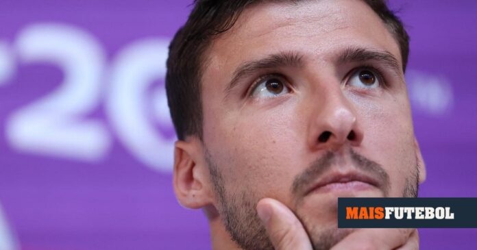 Rúben Dias: «Cancelo e Félix? A porta está aberta para entrar e sair»