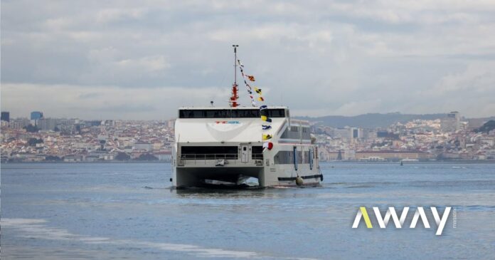 Navio elétrico vai começar a transportar passageiros no Tejo na próxima semana