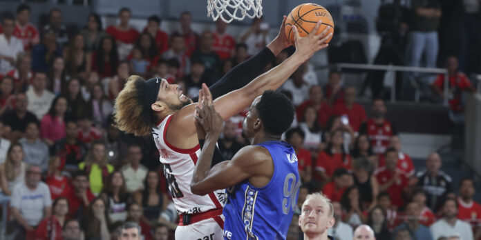 Benfica vence FC Porto e sagra-se tricampeão de basquetebol