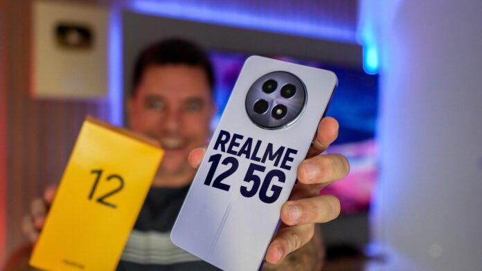 Realme 12: design caprichado em intermediário de baixo custo | Análise / Review