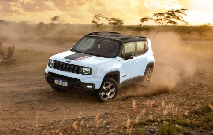 Jeep Renegade 2025 é apresentado em sete versões, incluindo uma em edição limitada