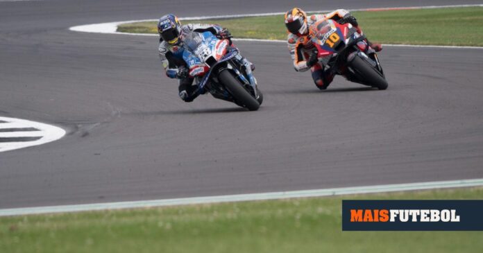 MotoGP: Miguel Oliveira em décimo na corrida Sprint de Silverstone