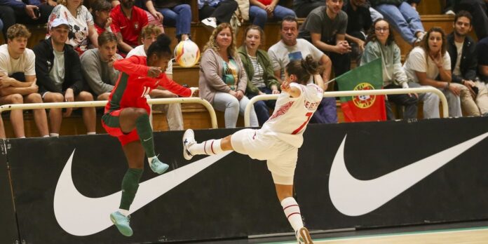 Selecionador feminino de futsal: “Queríamos ganhar porque fazíamos três jogos consecutivos a ganhar à Espanha, o que nunca tínhamos conseguido”