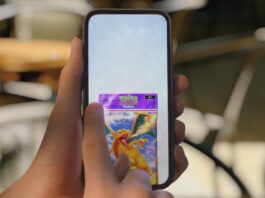 Pokémon Estampas Ilustradas Pocket está disponível no Brasil