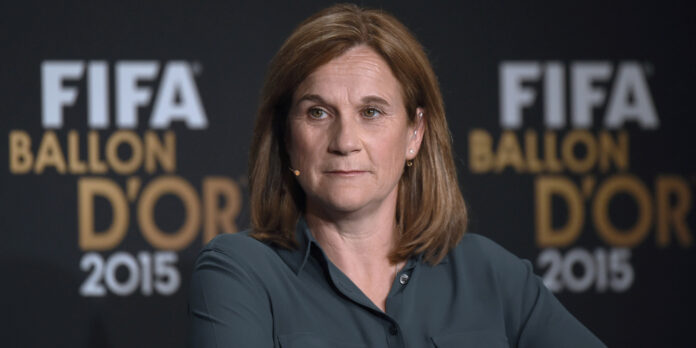 Antiga selecionadora norte-americana Jill Ellis nomeada diretora-geral da FIFA