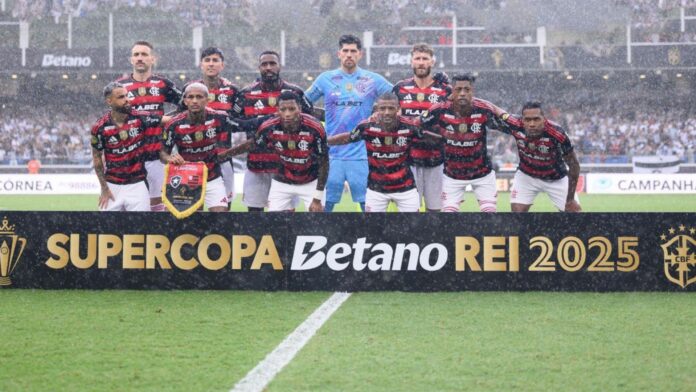 Pilhado elege elenco que bate de frente com o Flamengo hoje: “Pau a pau”