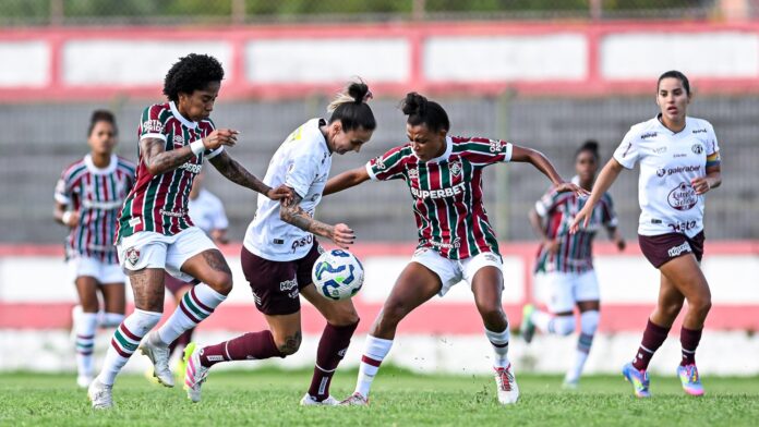 Ferroviária empata com o Fluminense, mas se mantém na liderança do Brasileirão Feminino