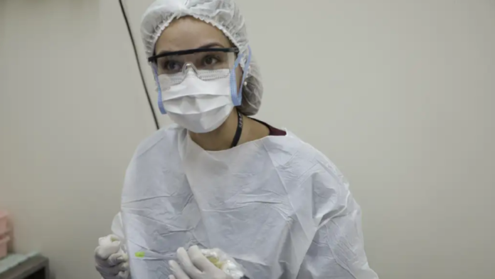 SUS vai oferecer reconstrução dentária a mulheres vítimas de violência